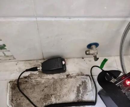 卫辉屋顶漏水维修公司分享下卫生间漏水的危害及解决方法